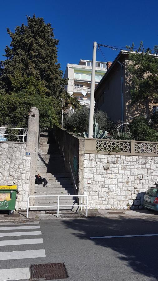 Apartman Mami-Krok Rijeka Eksteriør billede