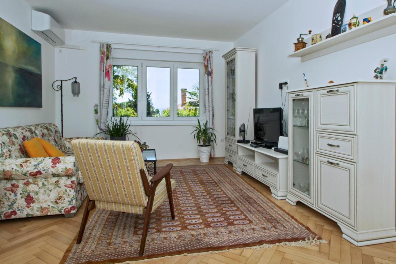 Apartman Mami-Krok Rijeka Eksteriør billede